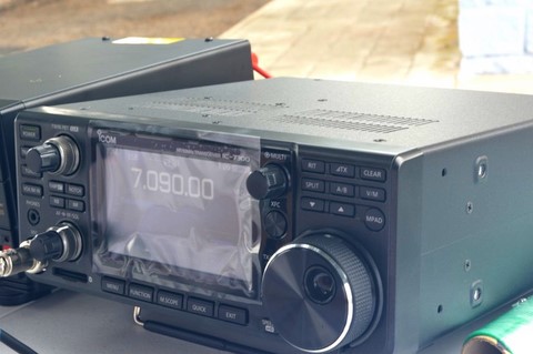 ICOM 7300